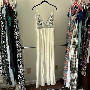 Women’s maxi with tie straps